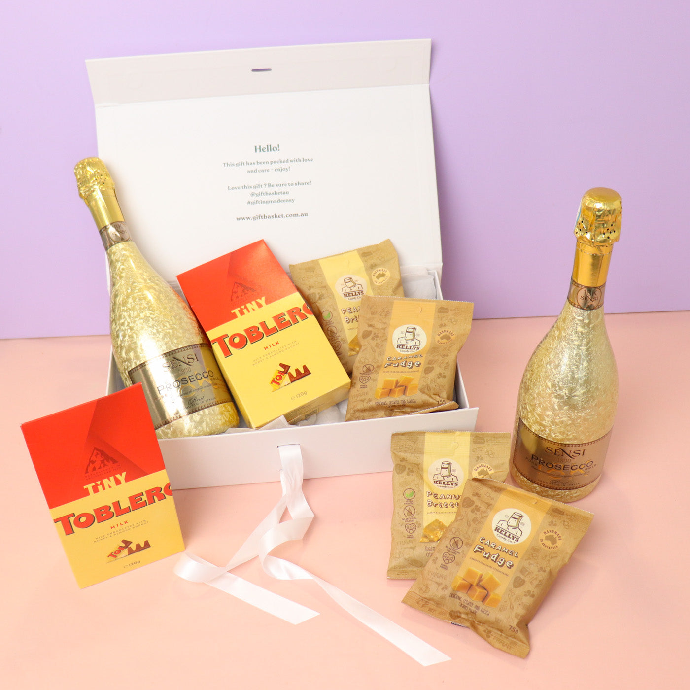 Gold Prosecco Gift Hamper delivered nationally 