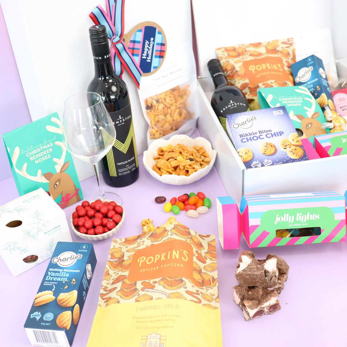 Christmas red wine and snacks gift hamper delivered Perth
