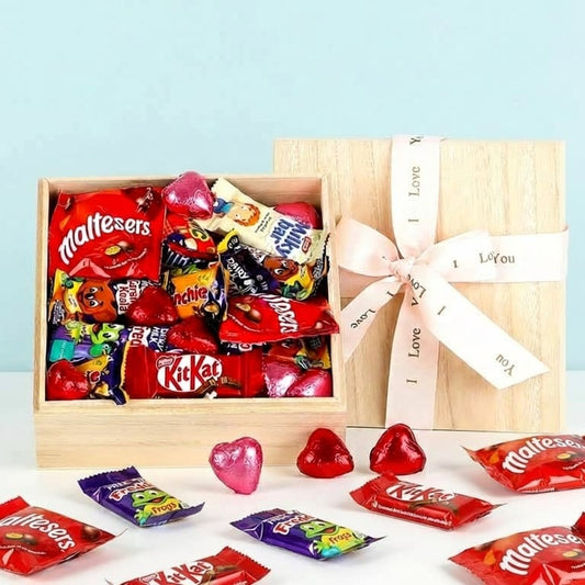 chocolate box of love gift box delivery. Chocolate gift basket delivery Romance gourmet chocolate gift delivery nationwide.