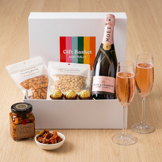Moet & Chandon Rose Gourmet Gift