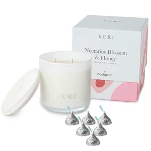 Keri Soy Candle Gift - Nectarine Blossom