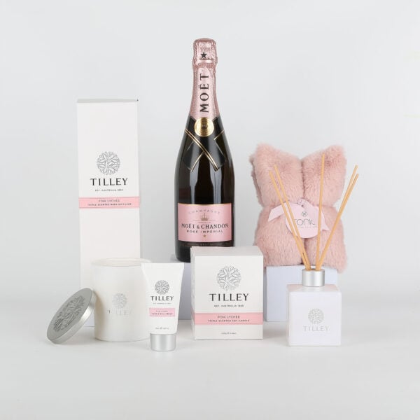 Moet & Chandon Rosé with Pink Lychee Pamper & Tonic Heat Pillow
