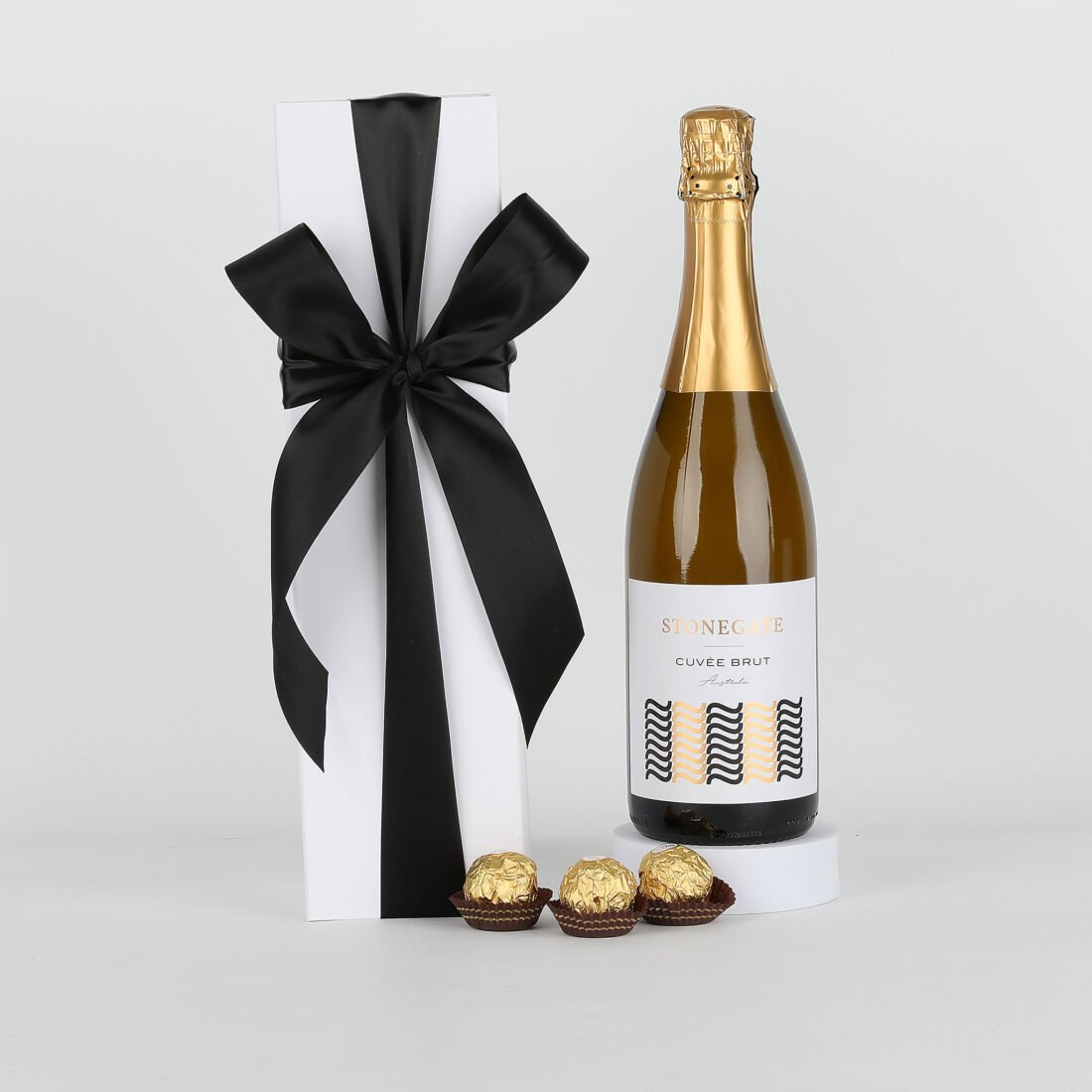 Stonegate Chardonnay Pinot Noir Gift Box