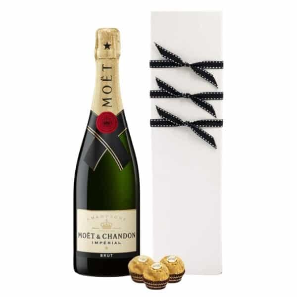 Moet Chandon Brut Champagne Gift Box