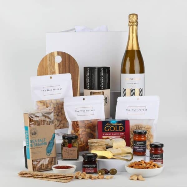 Cheese Platter & Bubbly Hamper