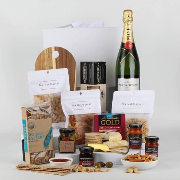 Moet & Cheese Platter Hamper