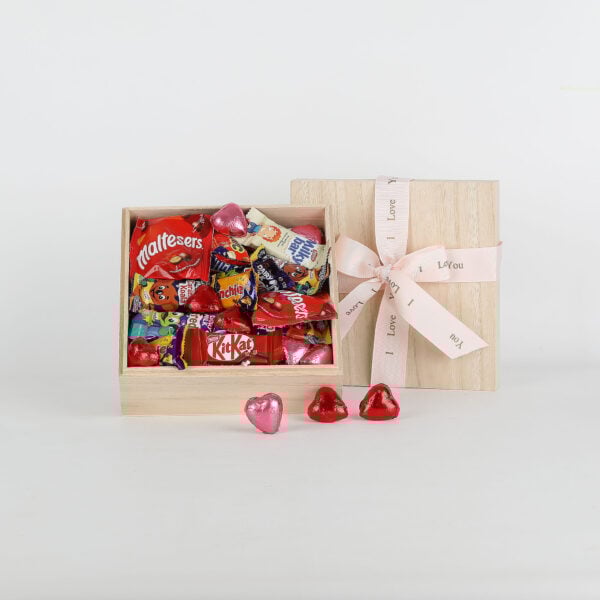 Chocolate Box of Love - Pink
