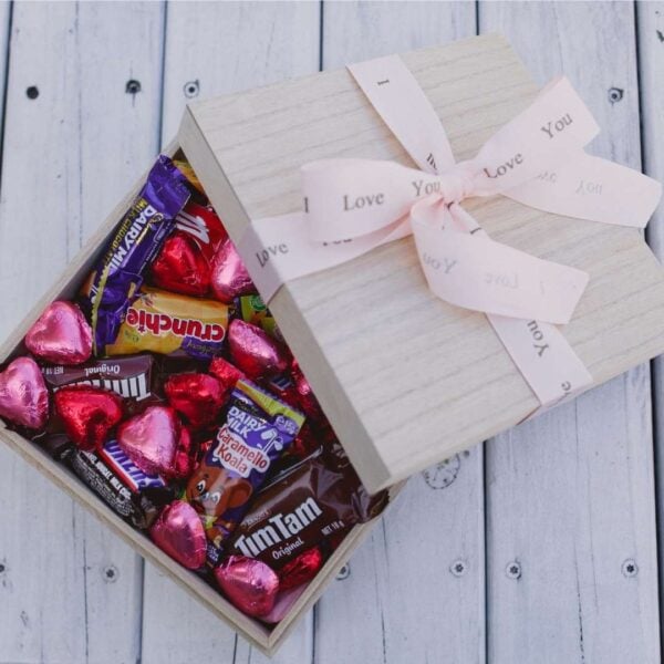 Chocolate Box of Love - Pink